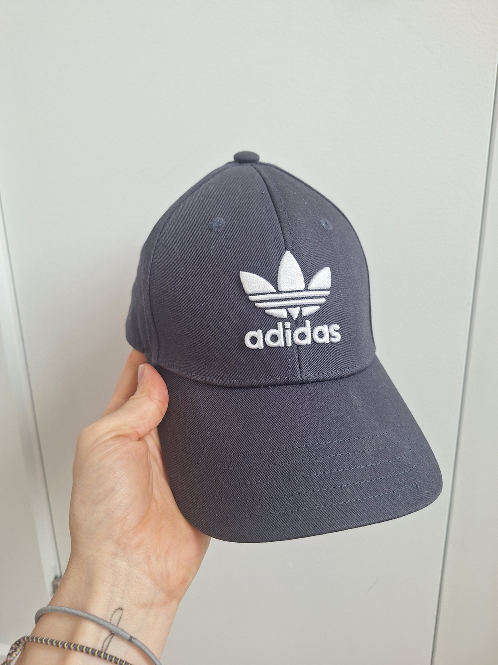 Adidas Men's Trefoil Cap in Dark Gray